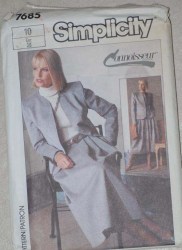 7685 SIMP LINED PANEL JACKET,PLEAT SKIRT PATTERN 14